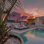 Amazing In With Kitchen Vakantiehuis *