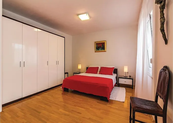 Amazing In With Kitchen * 풀라