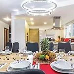 Amazing In With Kitchen Pola