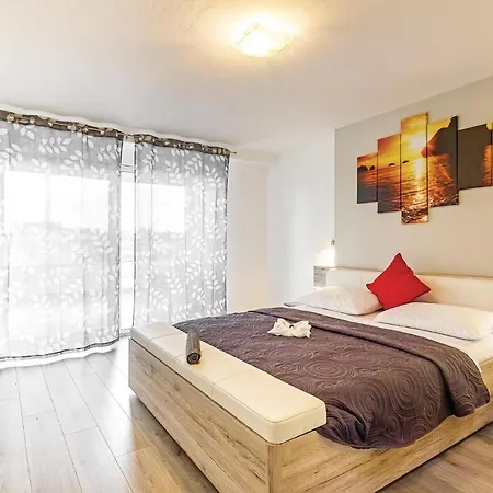 Amazing In With Kitchen