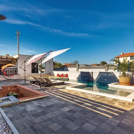 Amazing In With Kitchen Ferienhaus Pula