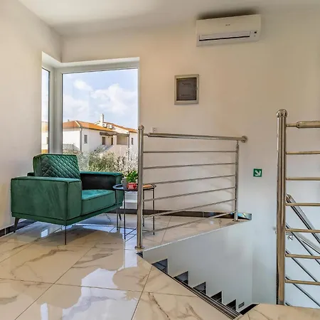 Luxurious Home In Pula Prázdninový dům Pula