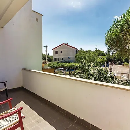 Luxurious Home In Pula Pula