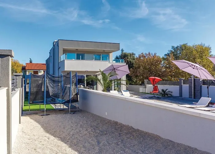 Amazing In With Kitchen Vakantiehuis *